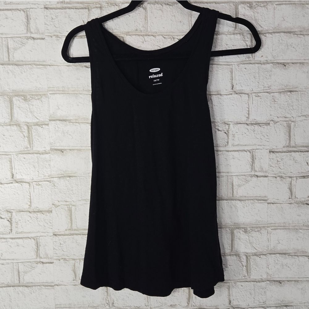 Old Navy relaxed plain black tank